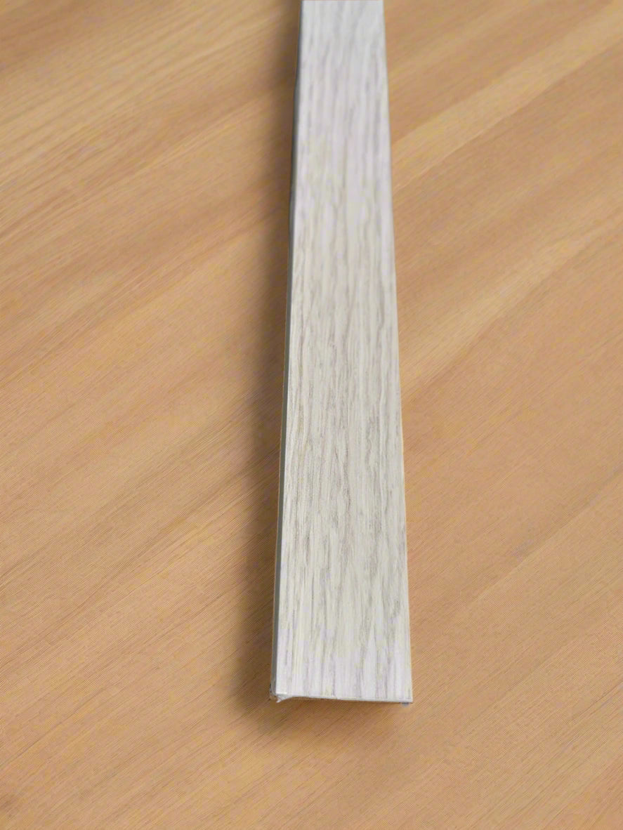 Self Adhesive Floor Edge Trim 1M PVC Expansion Gap Cover Strip Flooring to Skirting Edge
