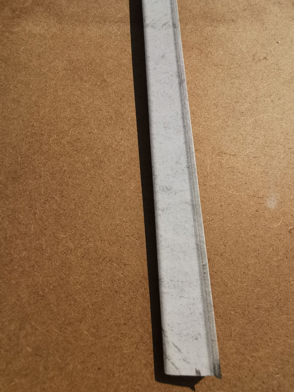 White Slate Floor Edge Trim 10 x 2M Lengths Adhesive Bridge Gap Between Floor and Skirting