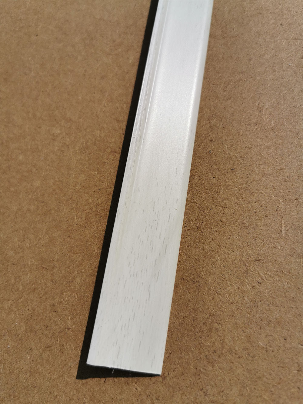 Self Adhesive Floor Edge Trim 1M PVC Expansion Gap Cover Strip Flooring to Skirting Edge